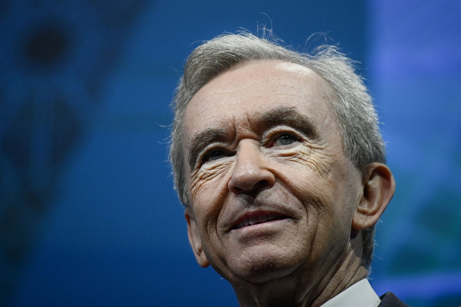Read more about the article Meet Bernard Arnault: World’s Richest man and the Picasso of the Business World