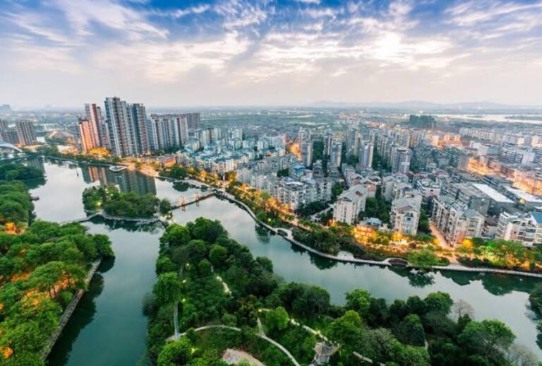 Read more about the article A Closer Look at the Most Developed States in 2023: Charting Progress and Expectations for 2024