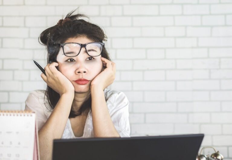 Read more about the article Beyond The Zzzs’: Exploring 7 Sleepiness Reasons Throughout The Day.