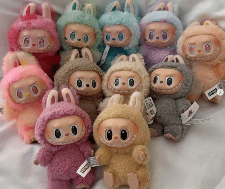 A bunch of Lububu toys in various colours.
